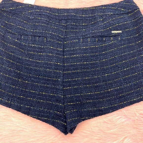 Abercrombie & Fitch gold thread shorts size 10 - Picture 4 of 4